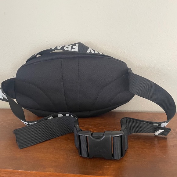 FRANNY "PACK" Fanny Pack Waist Bag Crossbody Black White zipper pockets pouch - Picture 3 of 7